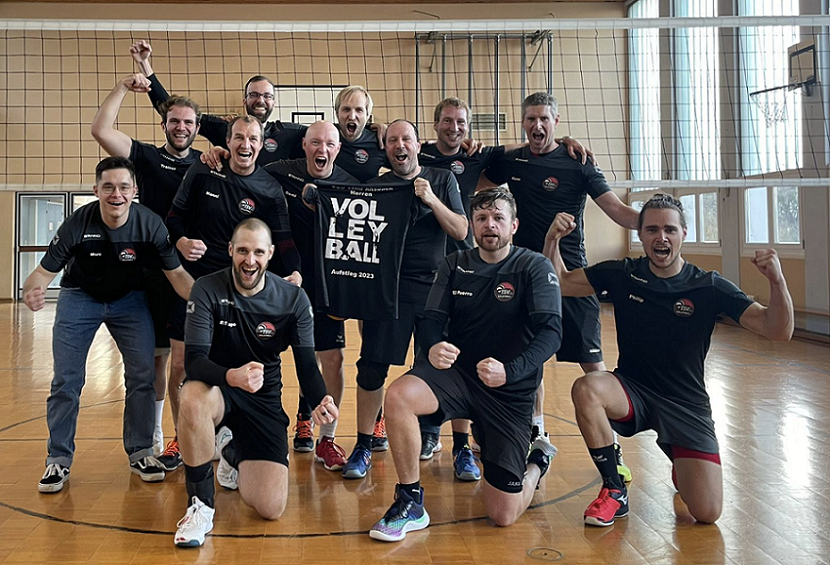 Ansbach’s Volleyballer steigen ungeschlagen in die Bezirksliga auf