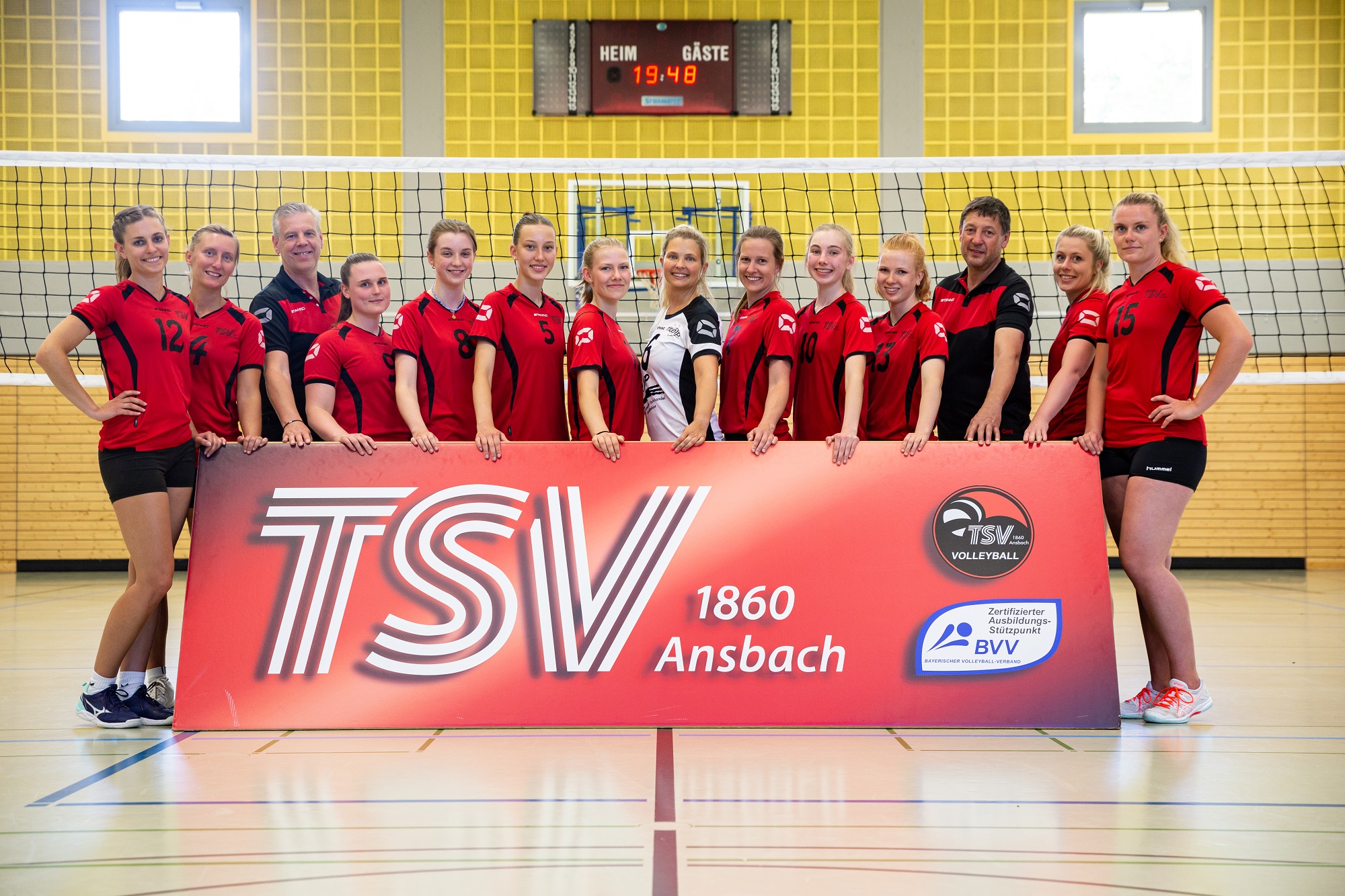 Ansbacher Bayernligavolleyballerinnen treffen beim Turnier in Fellbach auf sehr starke Regionalligisten